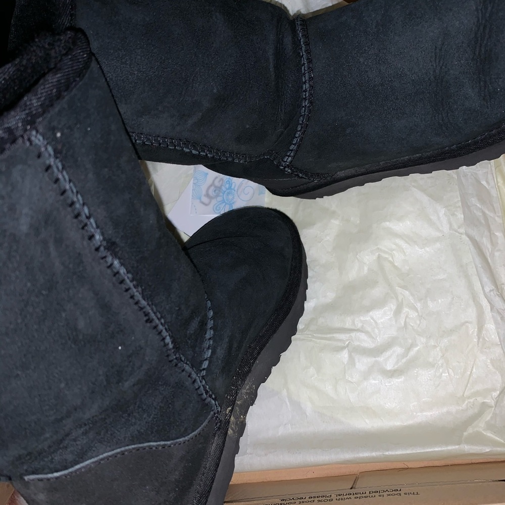 UGG BLACK - Picture 3 of 3